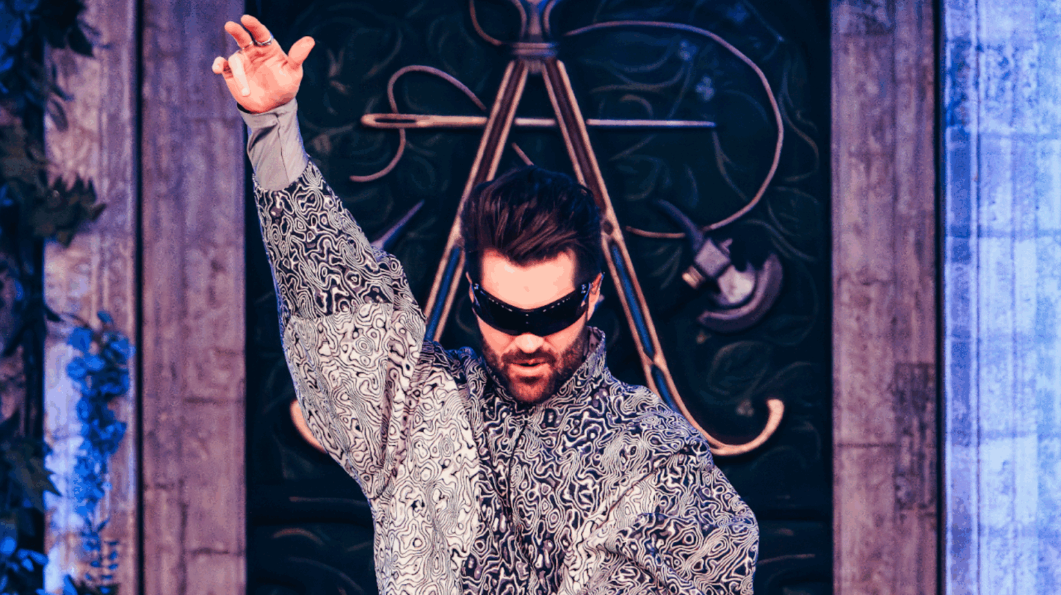 Alok promete recorde com mais de mil drones em show histórico no Tomorrowland Brasil