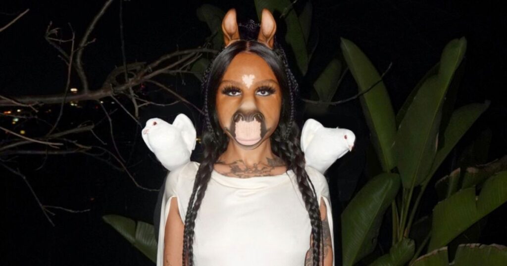 HorsegiirL representa a música eletrônica no Lollapalooza Brasil 2026