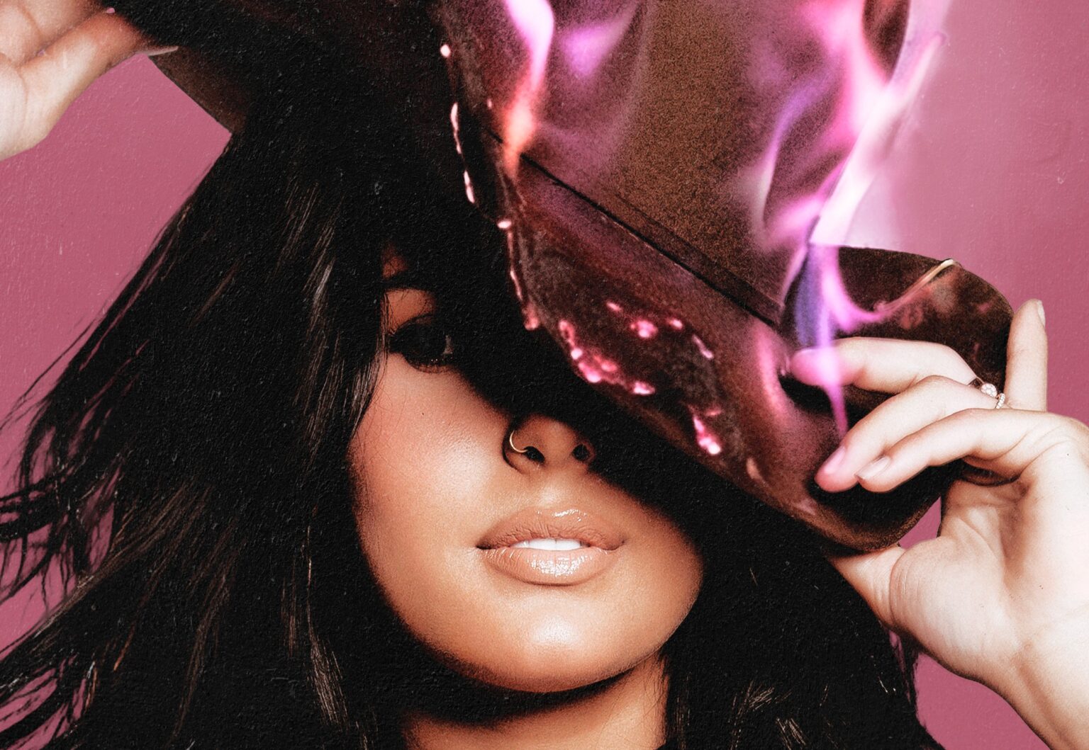 Ana Castela anuncia “Fire Arena” e revela detalhes do novo álbum