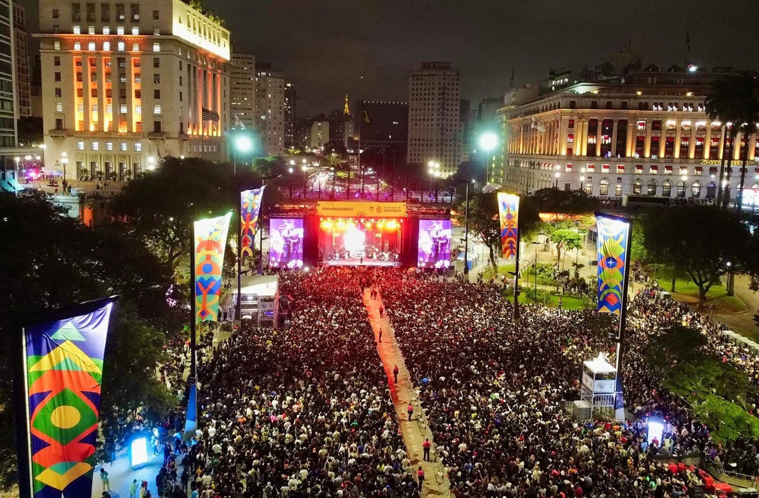 Rock toma conta da Virada Cultural 2026 em São Paulo