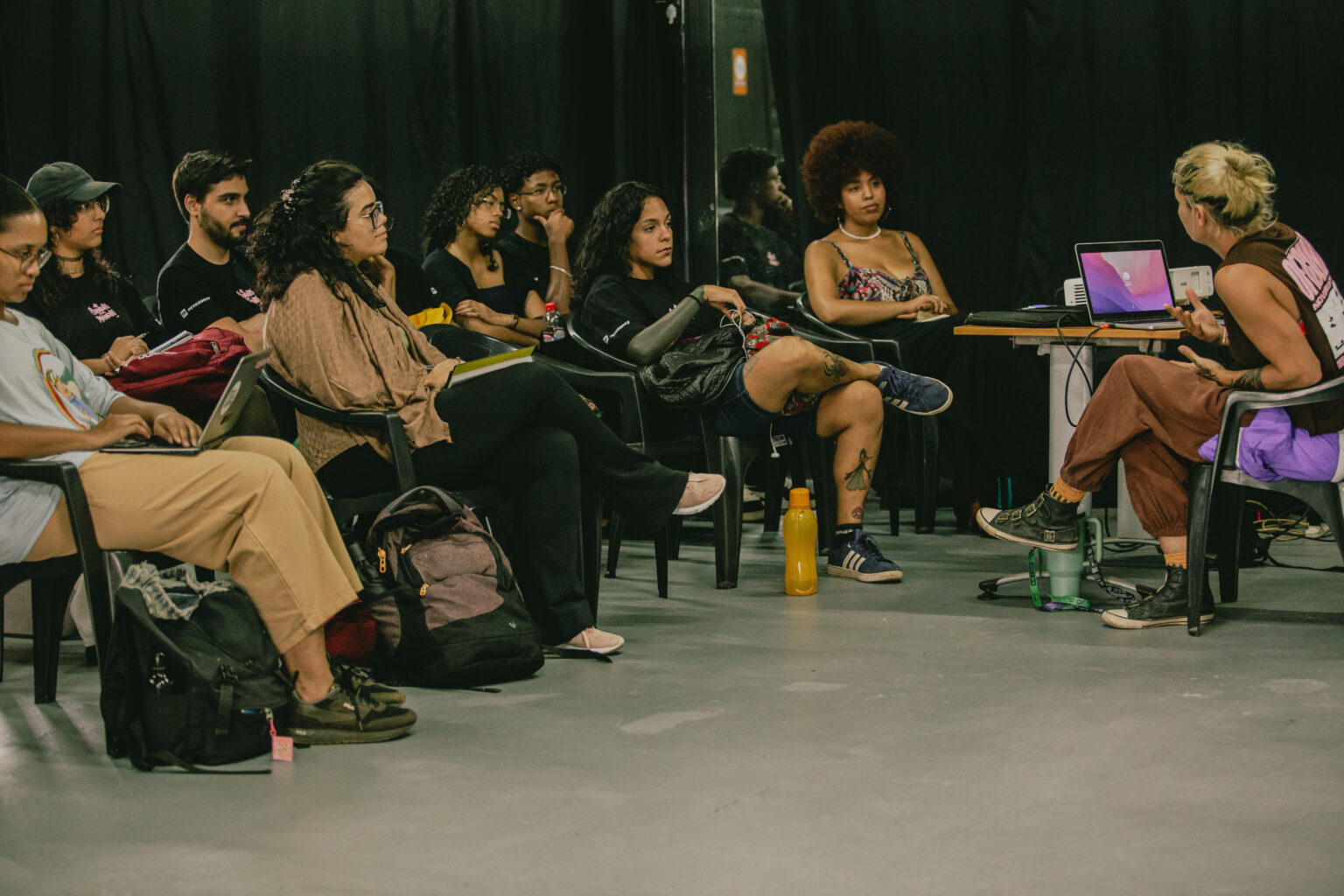 Festival Elemento em Movimento abre inscrições para residências técnicas remuneradas