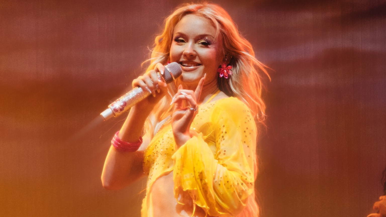 Zara Larsson retorna ao Rock in Rio em show único no Brasil no Palco Sunset