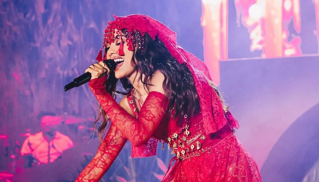 Anitta leva imersão de bem-estar, superprodução e turnê esgotada a Niterói com a “Equilibrivm Tour”