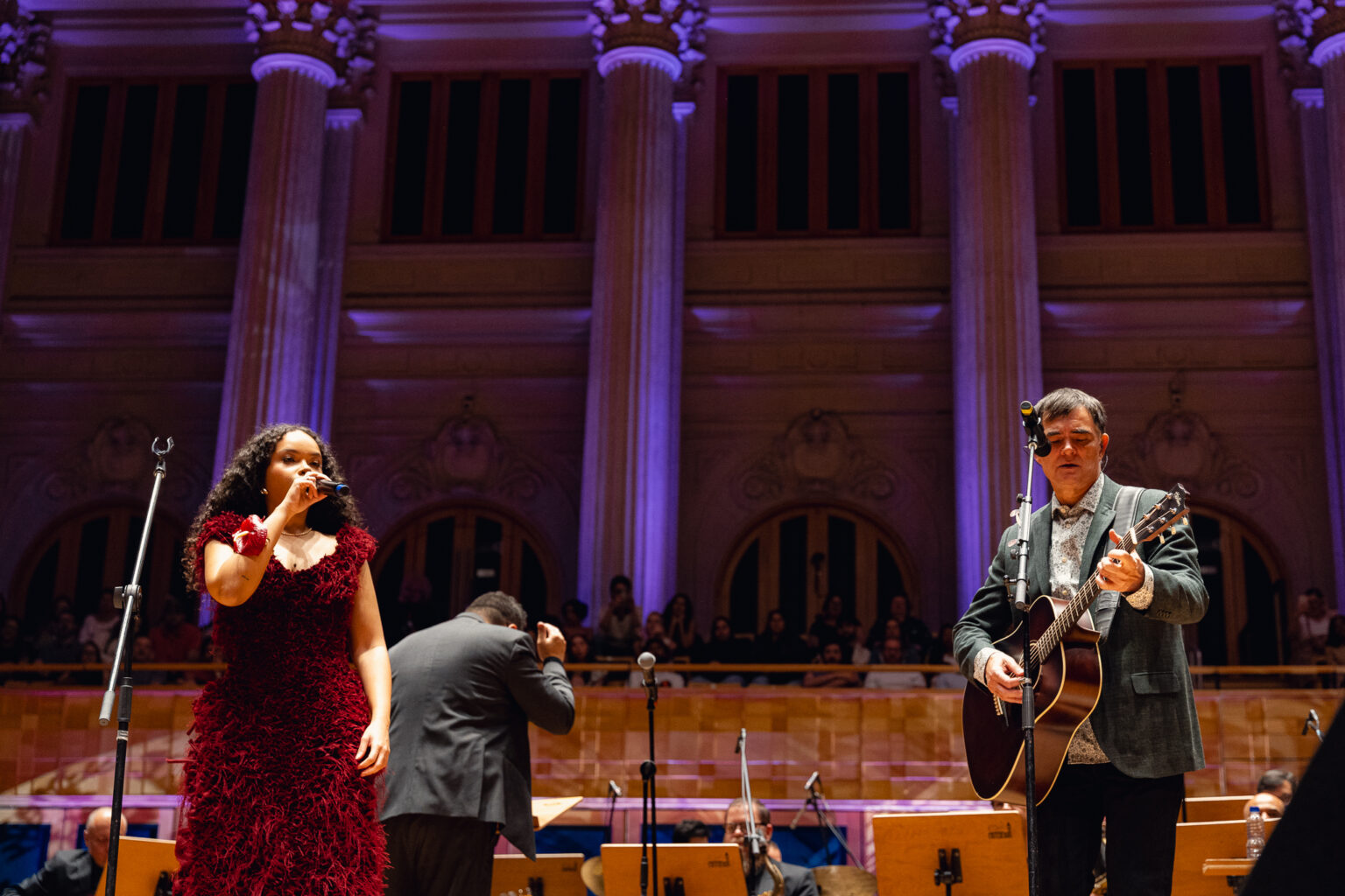 Samuel Rosa e Joyce Alane celebram encontro de gerações em show na Sala São Paulo