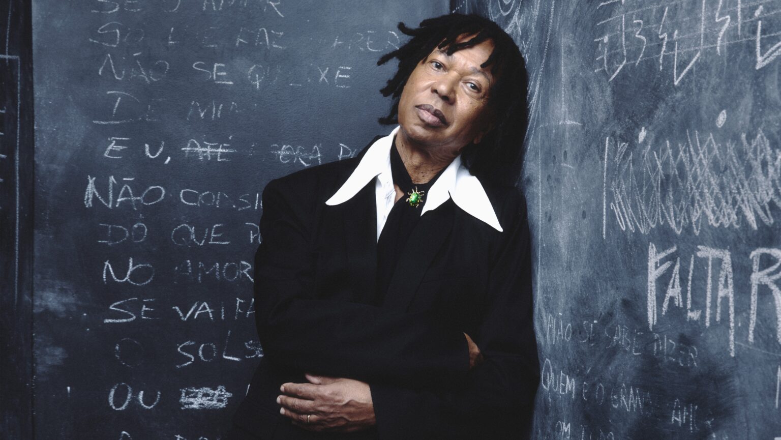 Djavan é confirmado como atração do palco principal no Réveillon de Copacabana