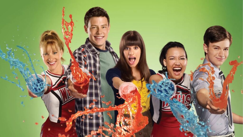 Glee ganhará reboot com retorno de Lea Michele e Heather Morris
